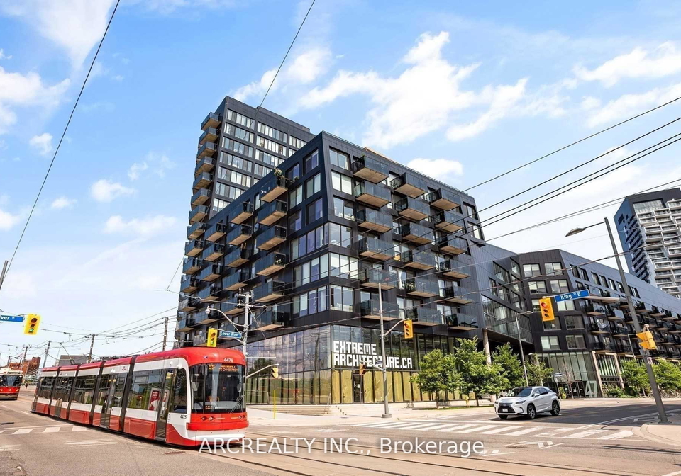51-trolley-crescent-toronto-ontario-c13145848