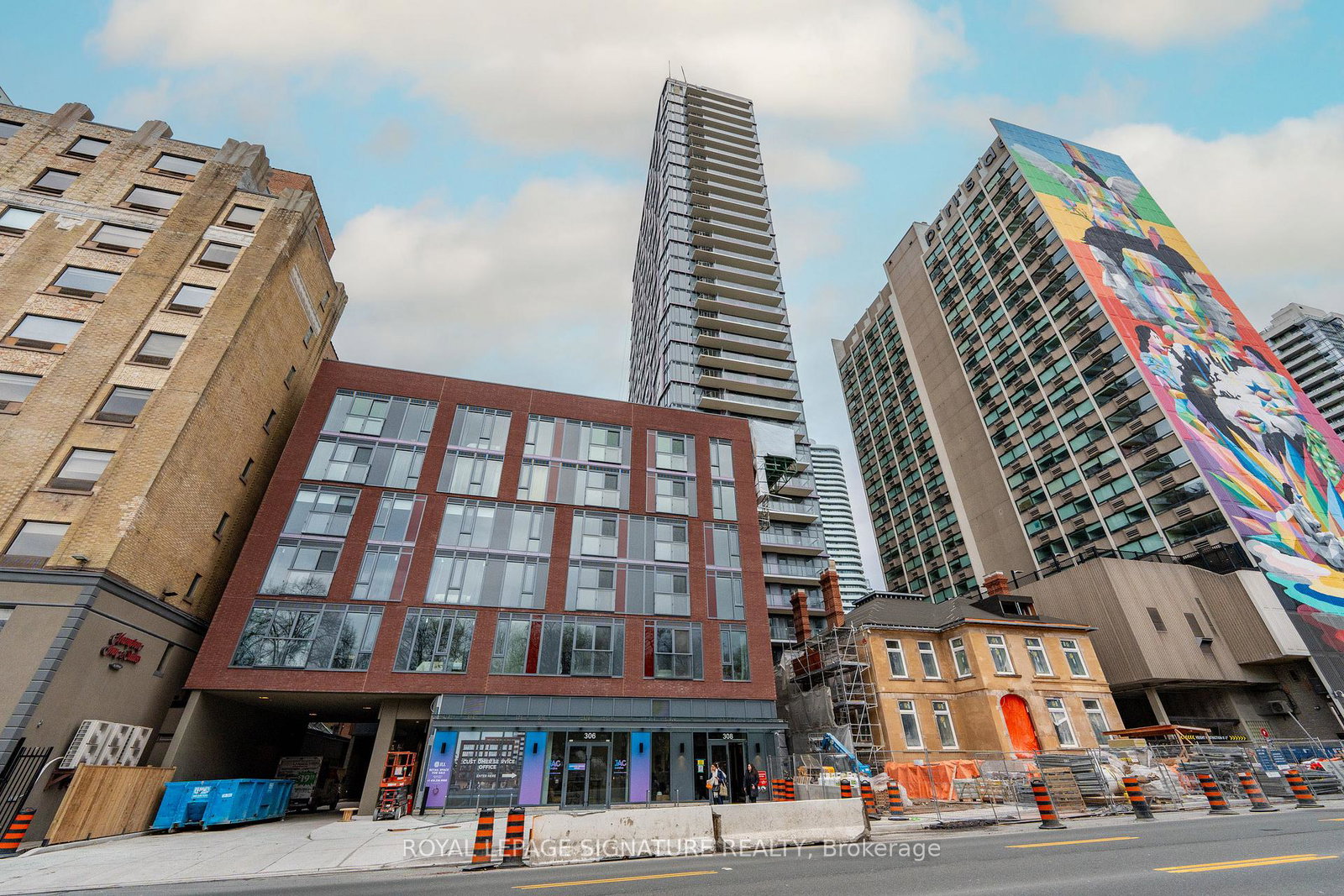 308-jarvis-street-toronto-ontario-c13146062