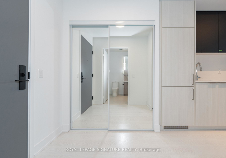 308-jarvis-street-toronto-ontario-c13146062