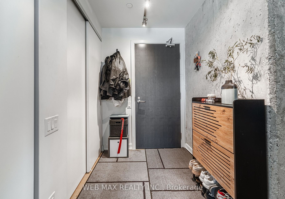 11-charlotte-street-toronto-ontario-c13146070