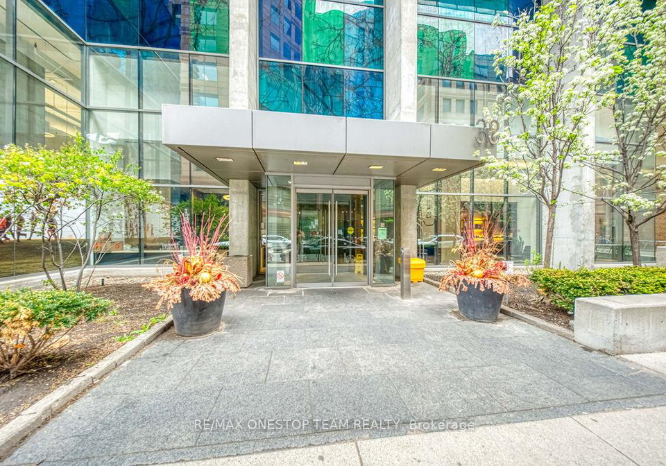 38-grenville-street-toronto-ontario-c13146154