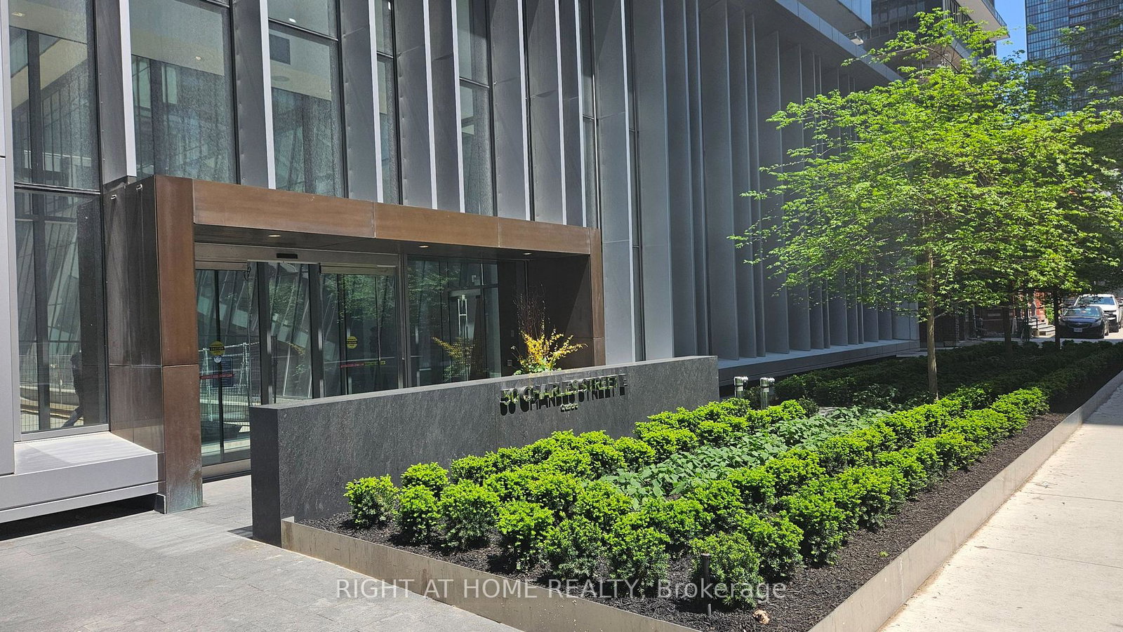 50-charles-street-e-toronto-ontario-c13146318