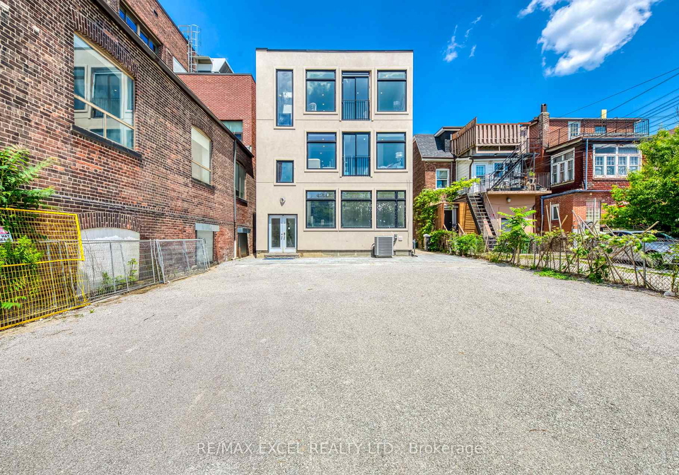 923-college-street-toronto-ontario-c13146322