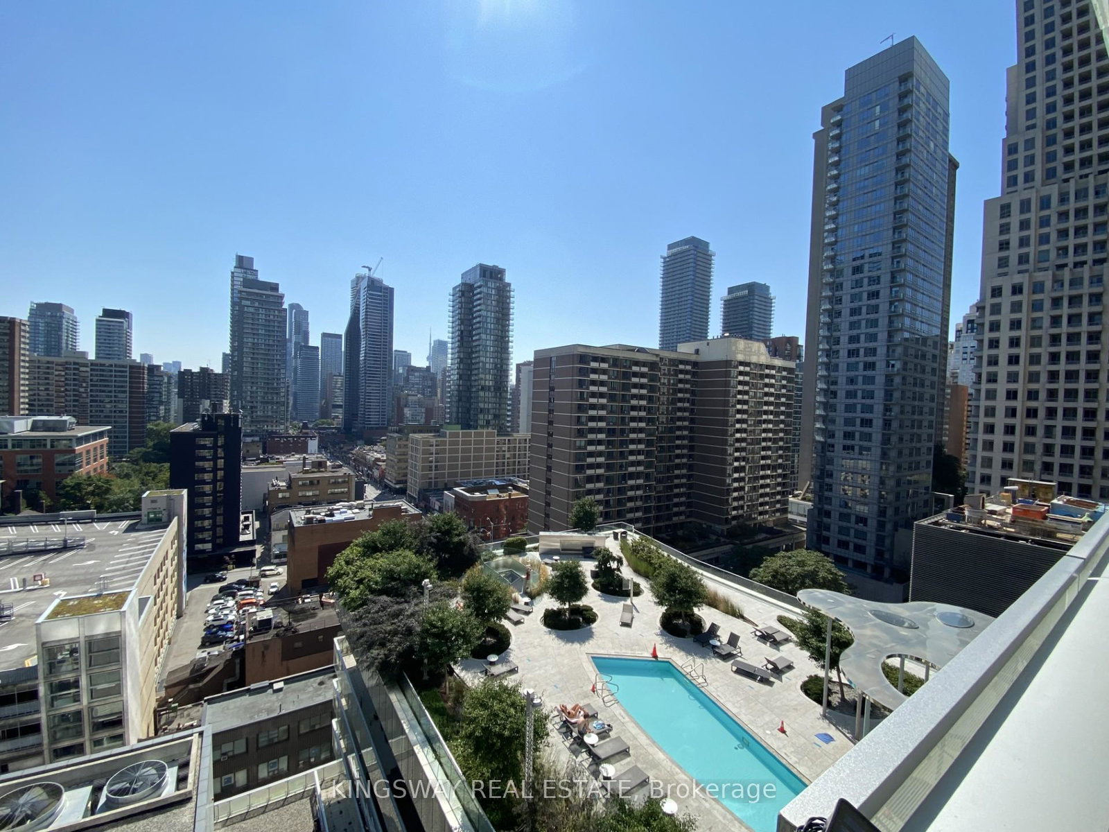 1-bloor-street-e-toronto-ontario-c13146492