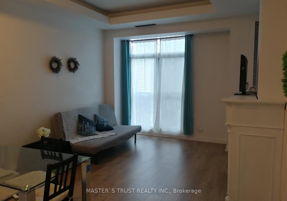 8-wellesley-street-e-toronto-ontario-c13146706