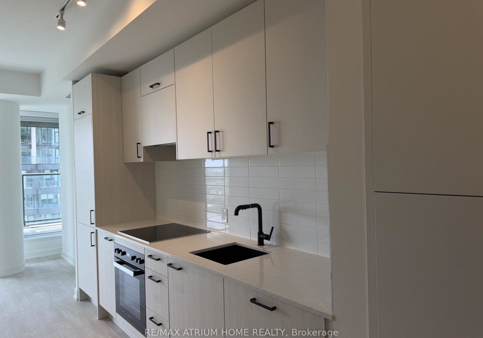 1-quarrington-lane-north-york-ontario-c13146748