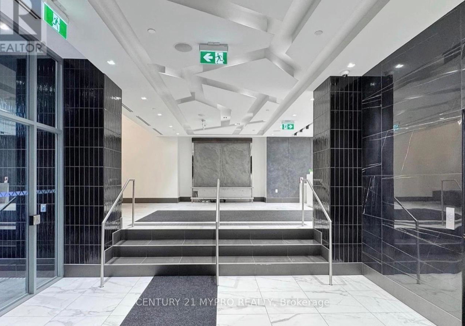 25-holly-street-toronto-ontario-c13146784