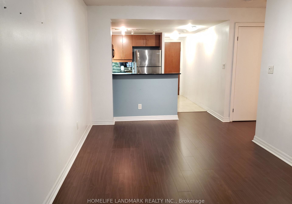 300-bloor-street-e-toronto-ontario-c13146886