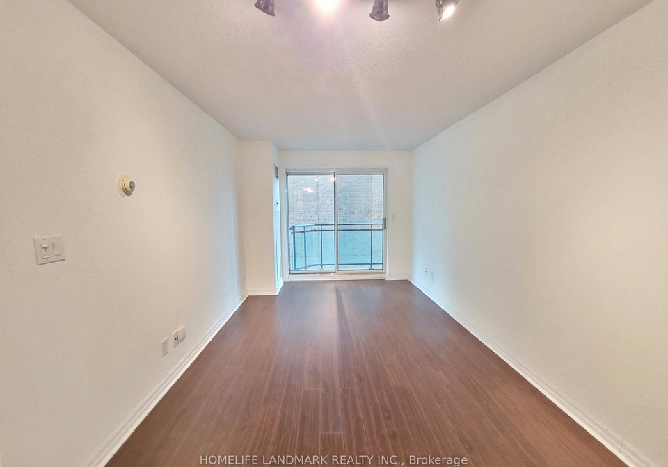 300-bloor-street-e-toronto-ontario-c13146886
