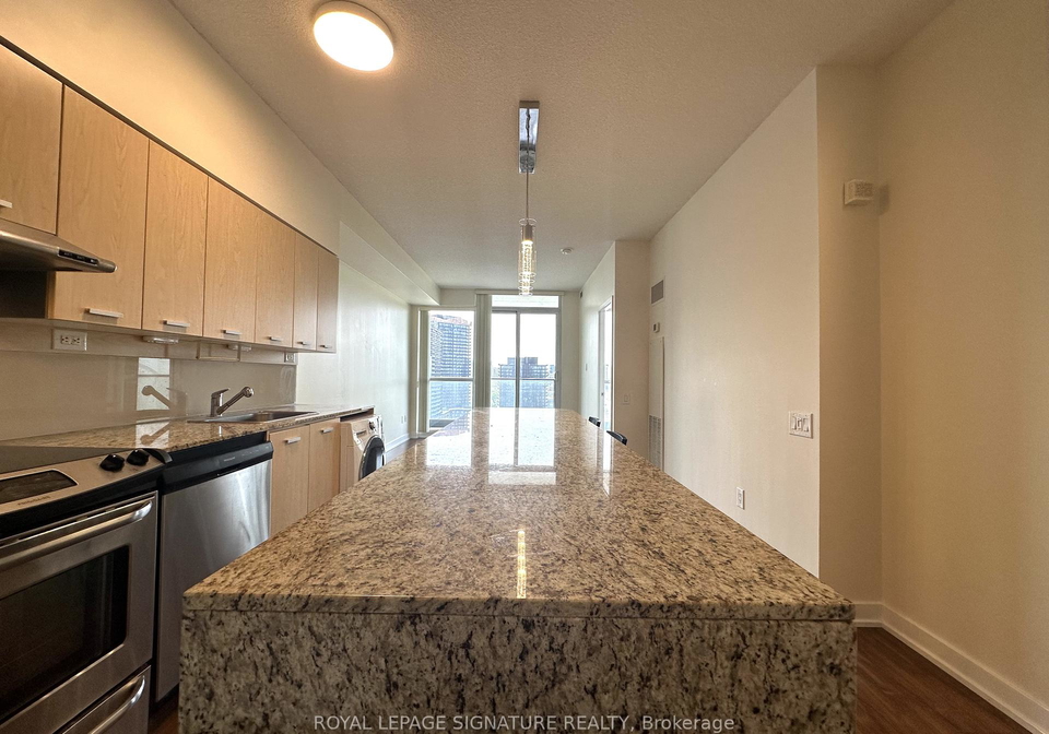 33-singer-court-north-york-ontario-c13146888
