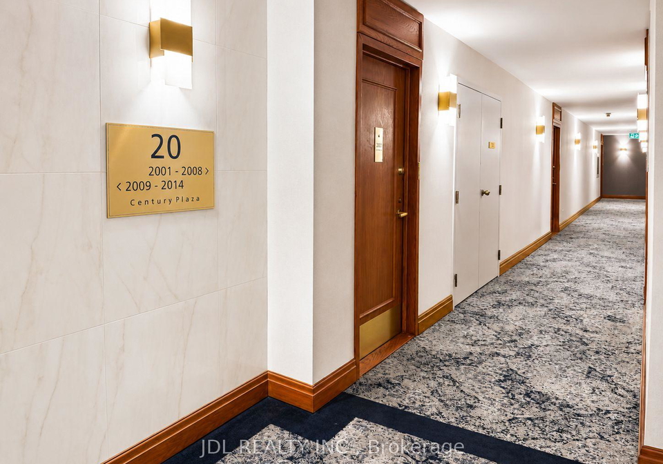 24-wellesley-street-w-toronto-ontario-c13147168