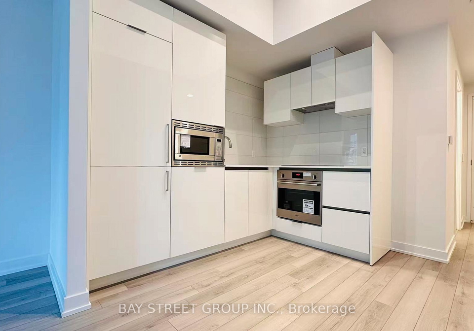 238-simco-street-toronto-ontario-c13147200