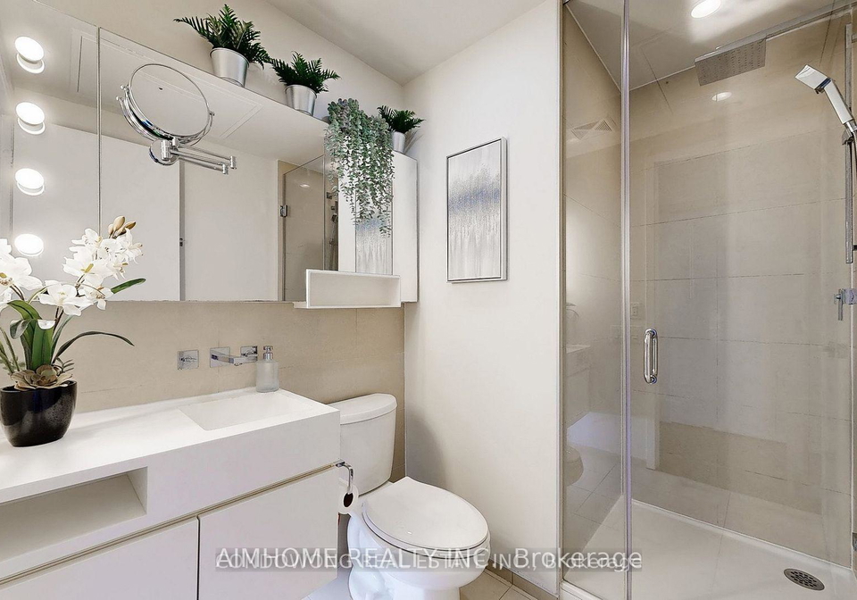45-charles-street-e-toronto-ontario-c13147224
