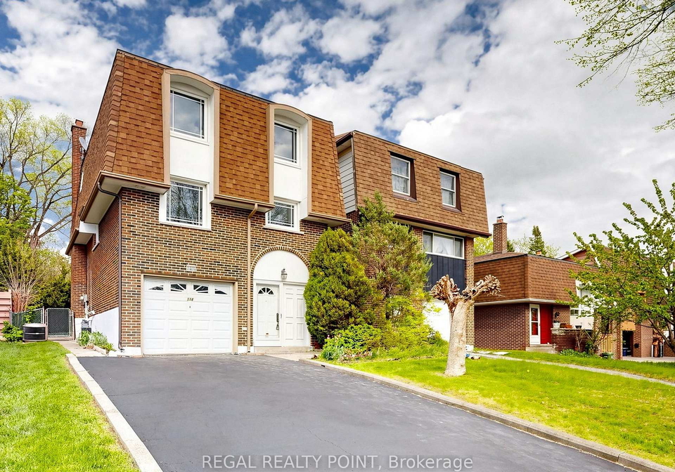 116-loganberry-crescent-north-york-ontario-c13147372