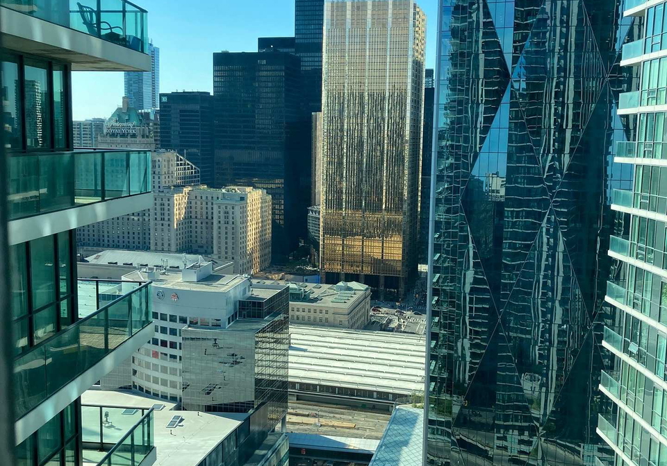 33-bay-street-toronto-ontario-c13147408