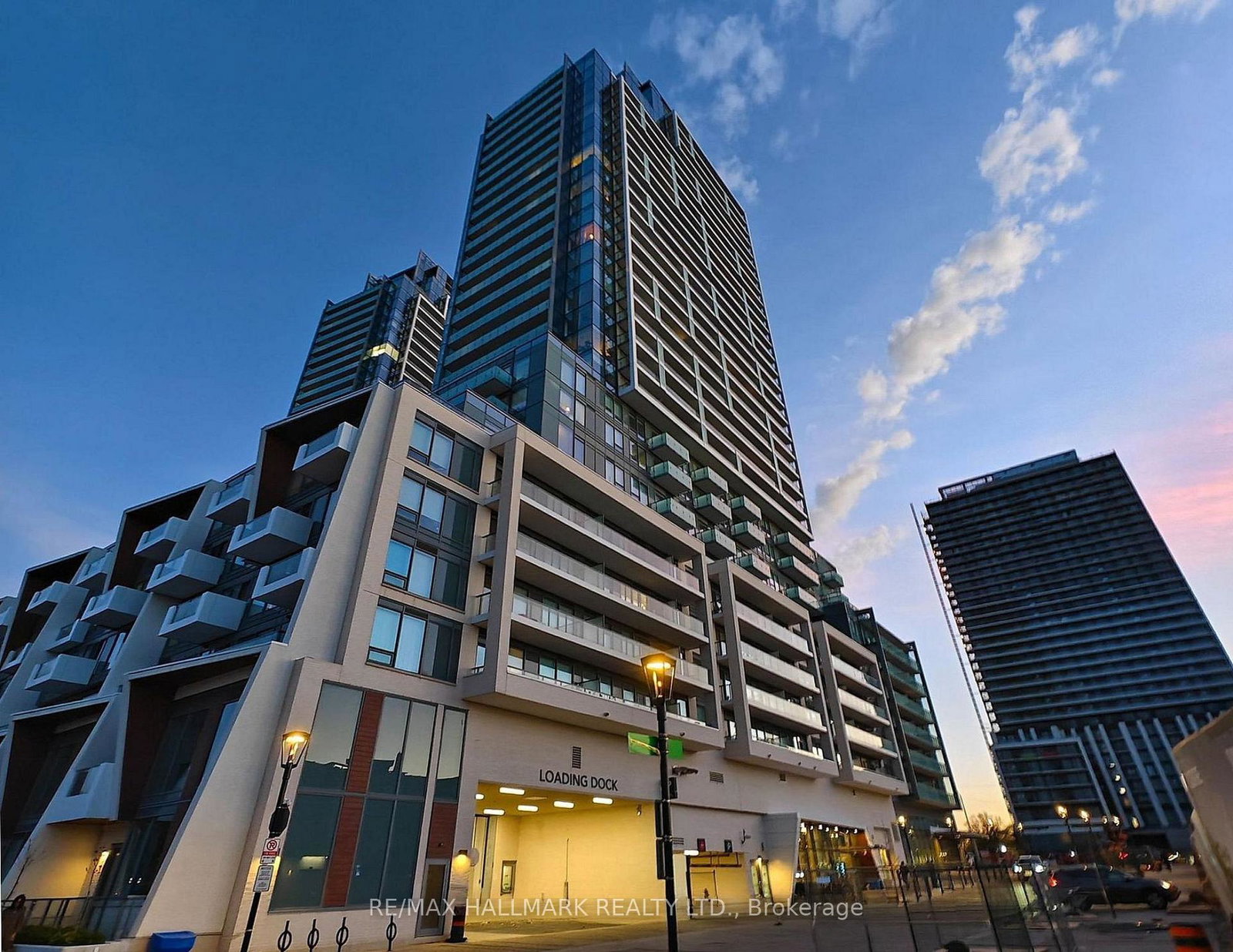 8-olympic-gdn-drive-north-york-ontario-c13147594