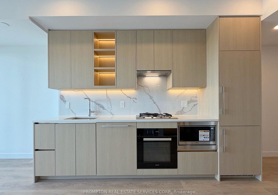 68-esther-shiner-boulevard-north-york-ontario-c13147696