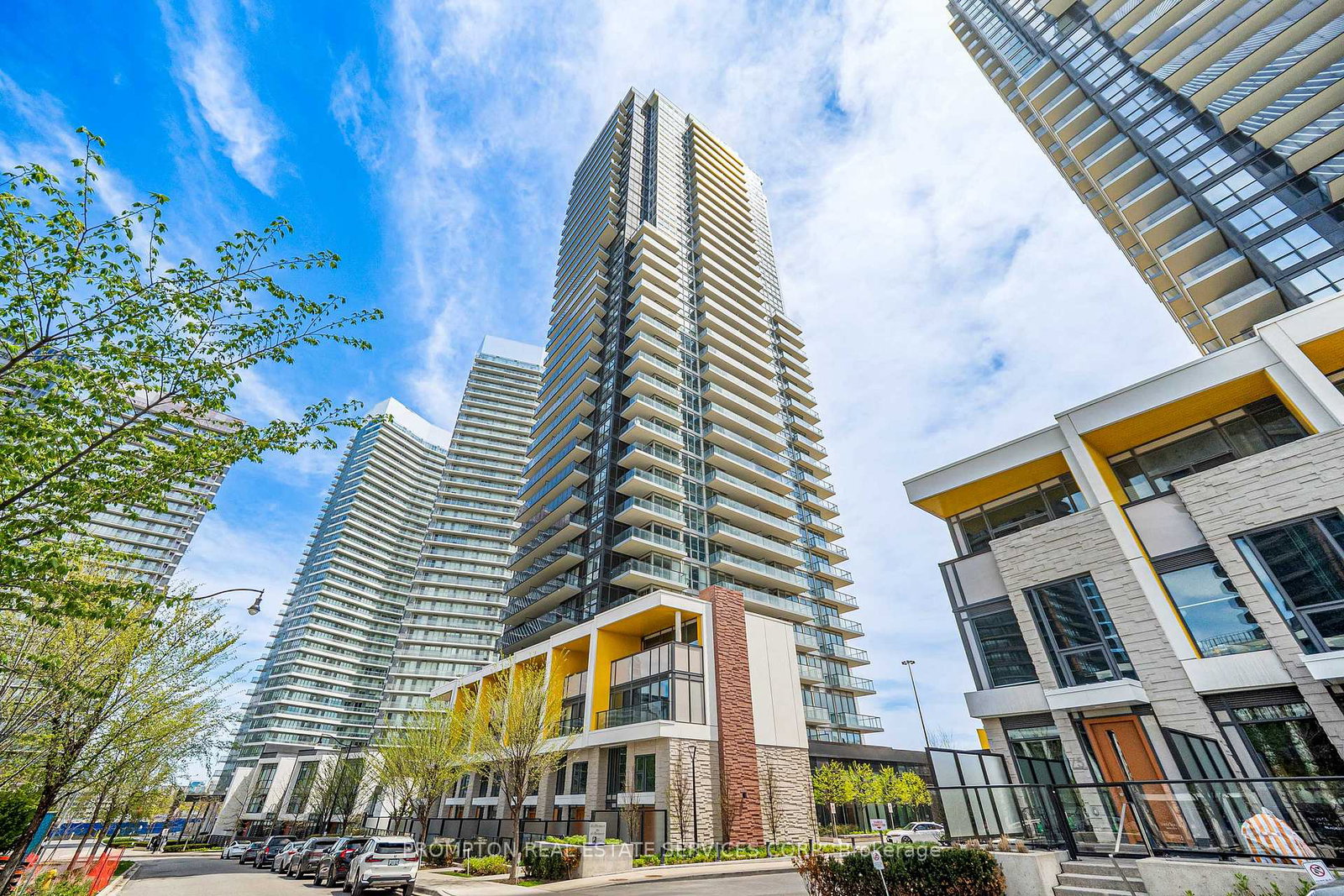 95-mcmahon-drive-north-york-ontario-c13147726