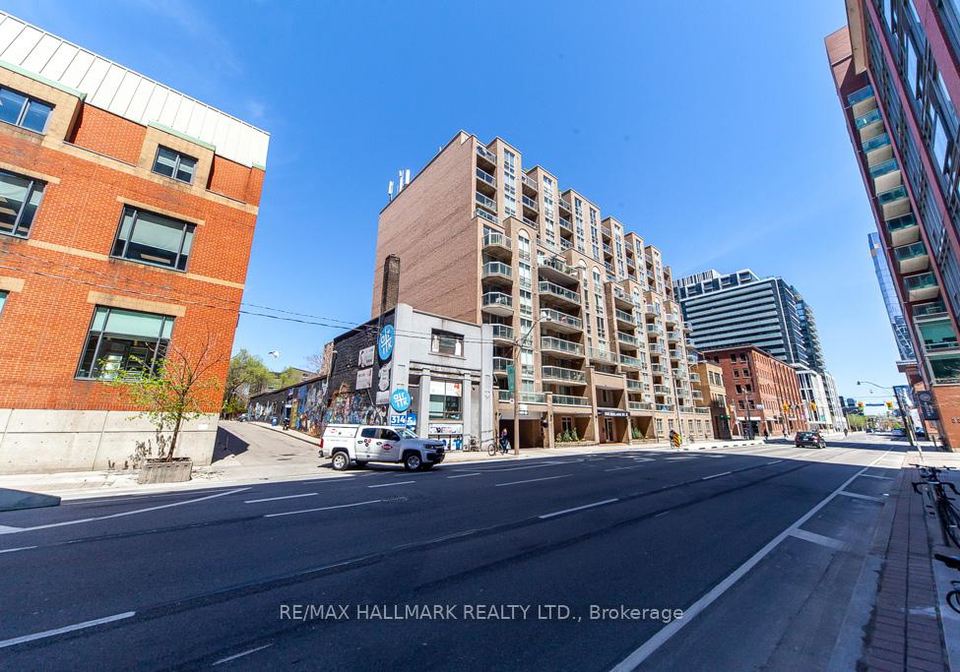 330-adelaide-street-e-toronto-ontario-c13148144