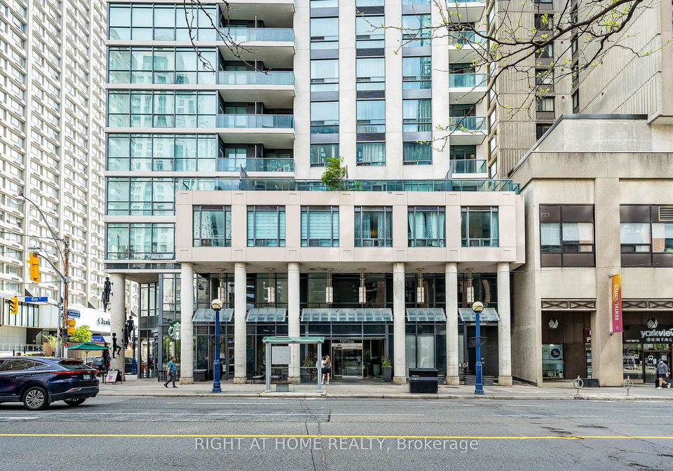 1121-bay-street-toronto-ontario-c13148410