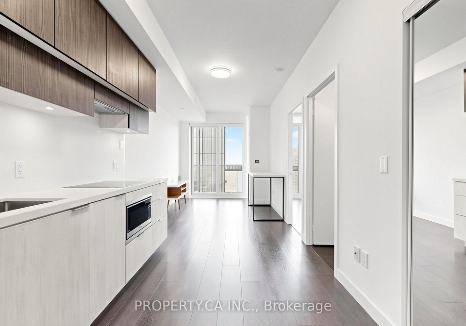 8-eglinton-avenue-e-toronto-ontario-c13148418