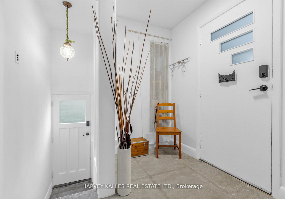 246-burnett-avenue-toronto-ontario-c13148476