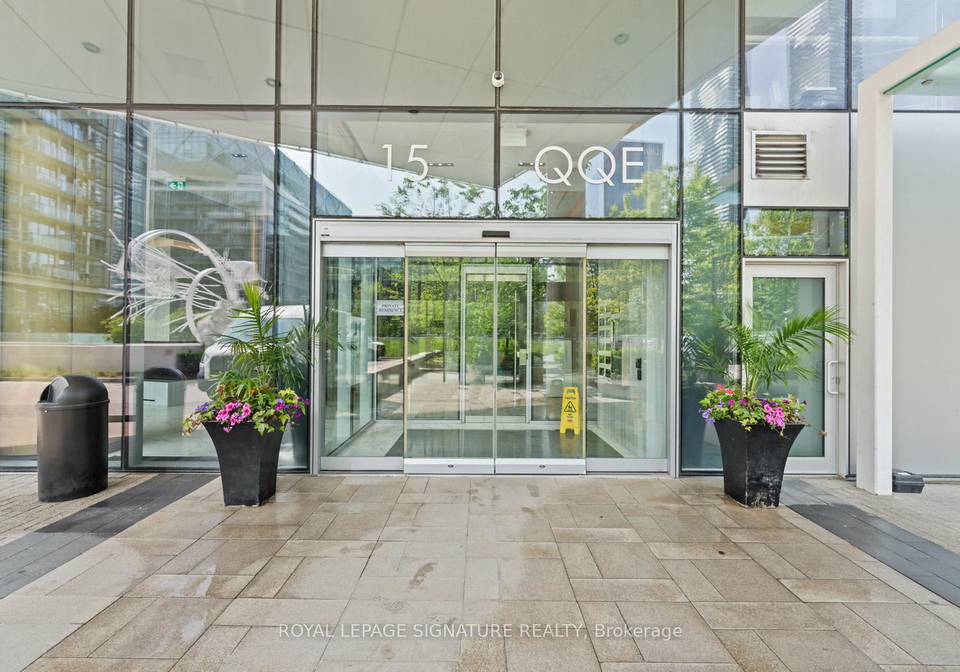 15-queens-quay-e-toronto-ontario-c13148552
