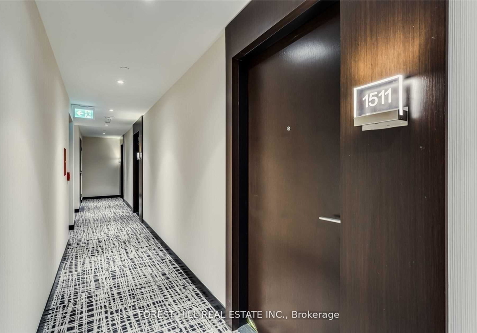 2221-yonge-street-toronto-ontario-c13148588