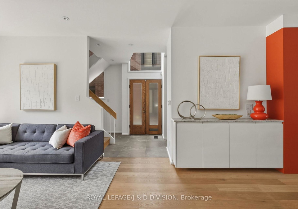 11c-tranby-avenue-toronto-ontario-c13148720