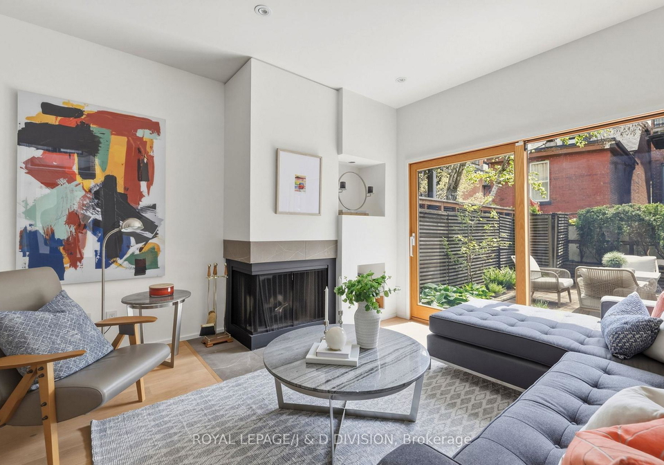 11c-tranby-avenue-toronto-ontario-c13148720