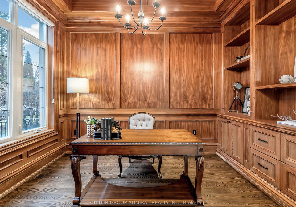 5-lloydminster-crescent-north-york-ontario-c13148838