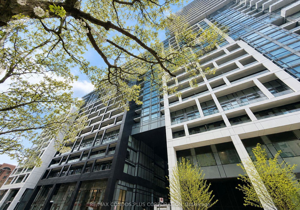 60-princess-street-toronto-ontario-c13149296