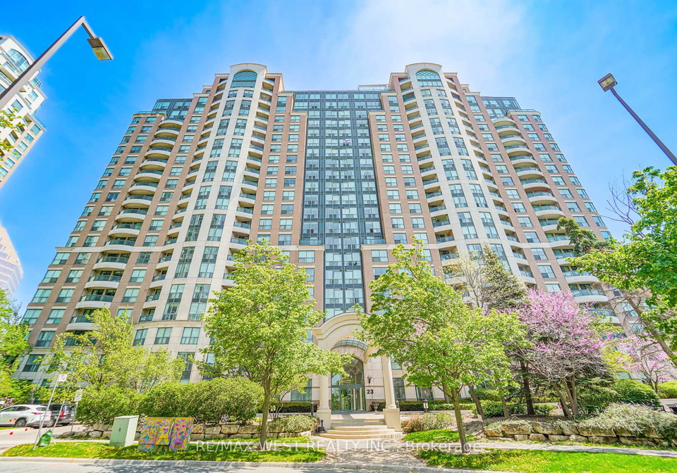 23-lorraine-drive-toronto-ontario-c13149304
