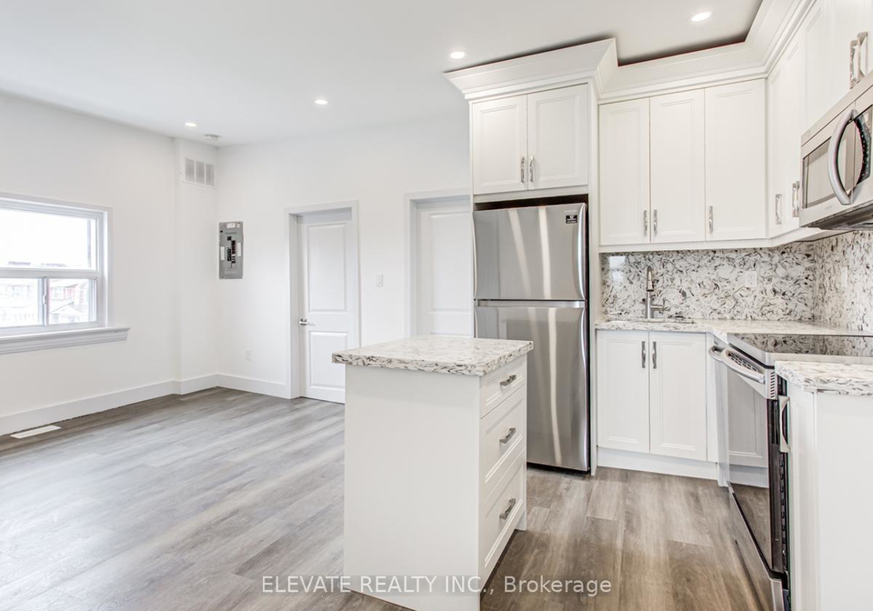 228-oakwood-avenue-toronto-ontario-c13149308