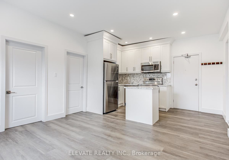228-oakwood-avenue-toronto-ontario-c13149308