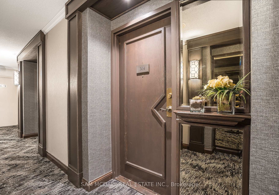 5444-yonge-street-toronto-ontario-c13149376