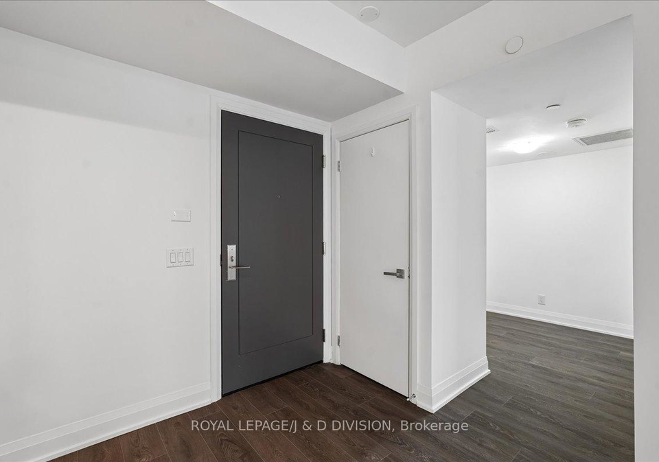 33-frederick-todd-way-east-york-ontario-c13149472