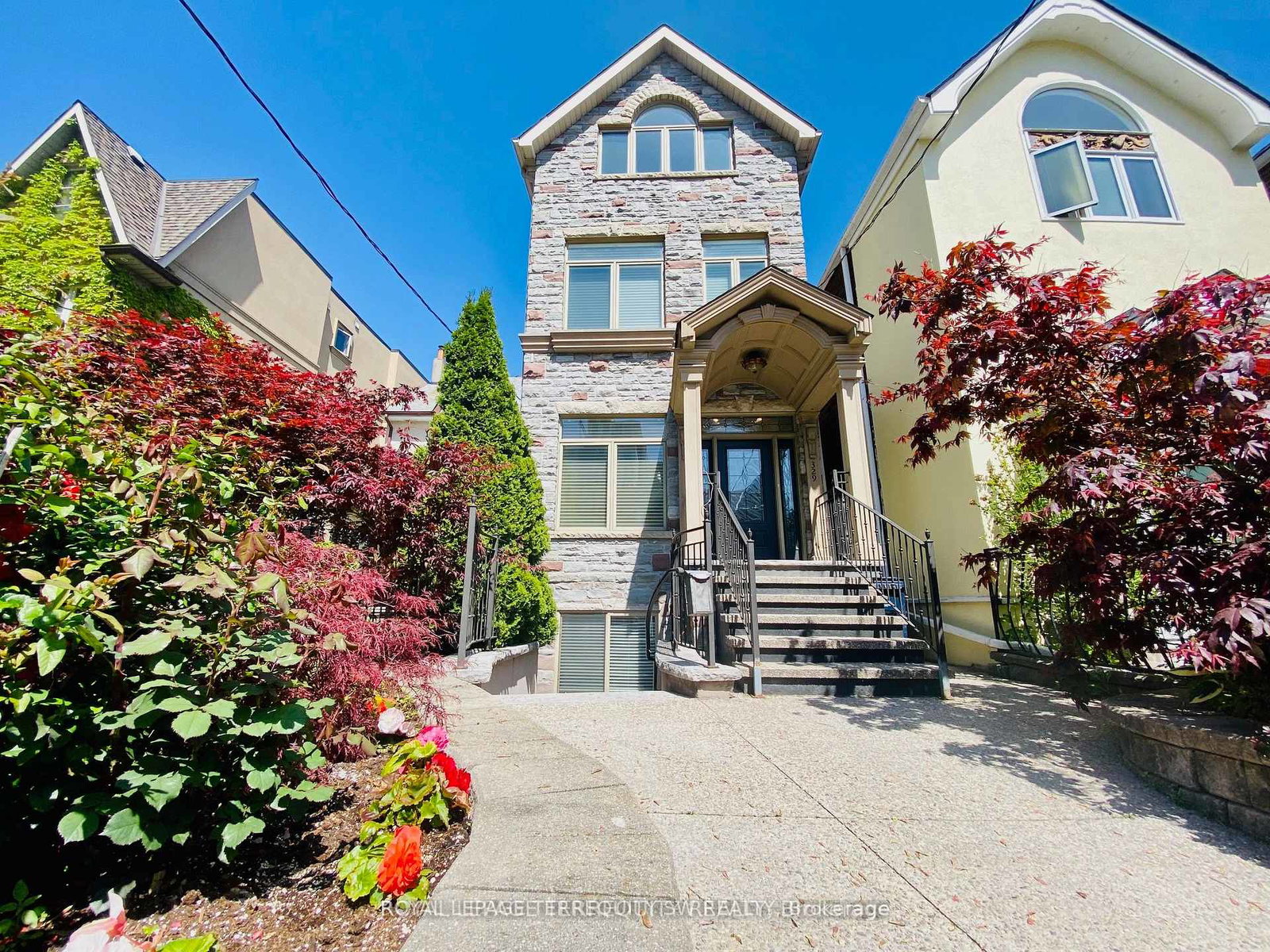 329-lippincott-street-toronto-ontario-c13149568
