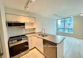 18-yonge-street-toronto-ontario-c13149616