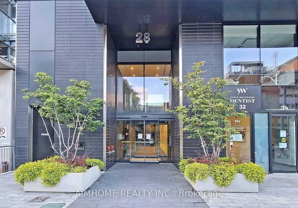 28-wellesley-street-e-toronto-ontario-c13149626