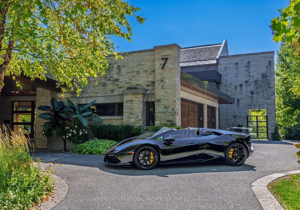 7-oxbow-road-north-york-ontario-c13149946