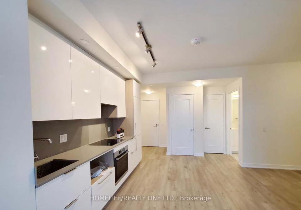 28-freeland-street-toronto-ontario-c13149958