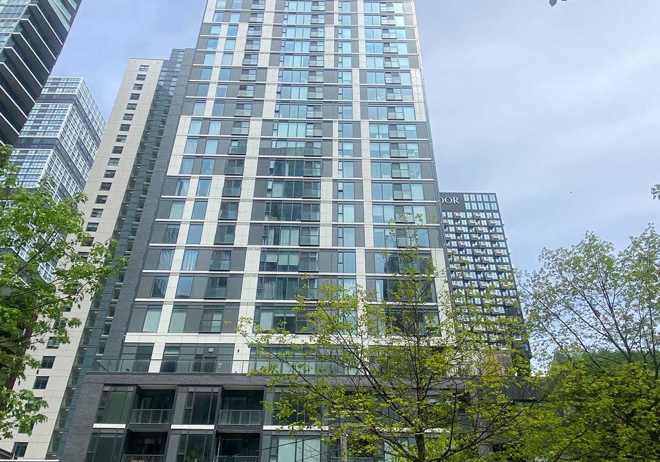 65-mutual-street-toronto-ontario-c13150048