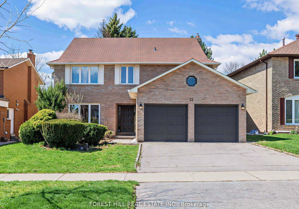 32-saddletree-drive-north-york-ontario-c13150128