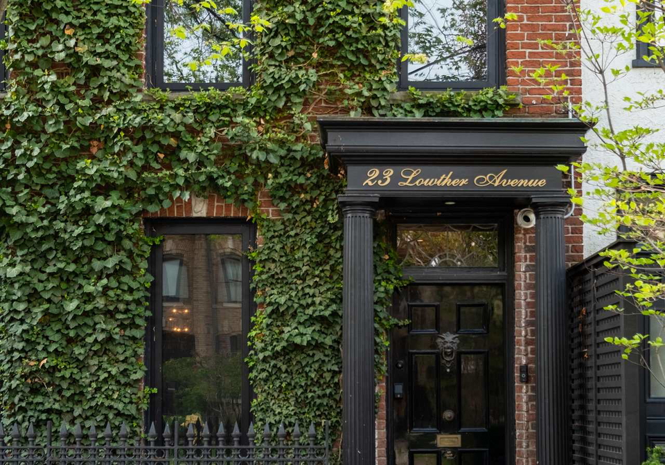 23-lowther-avenue-toronto-ontario-c13150142