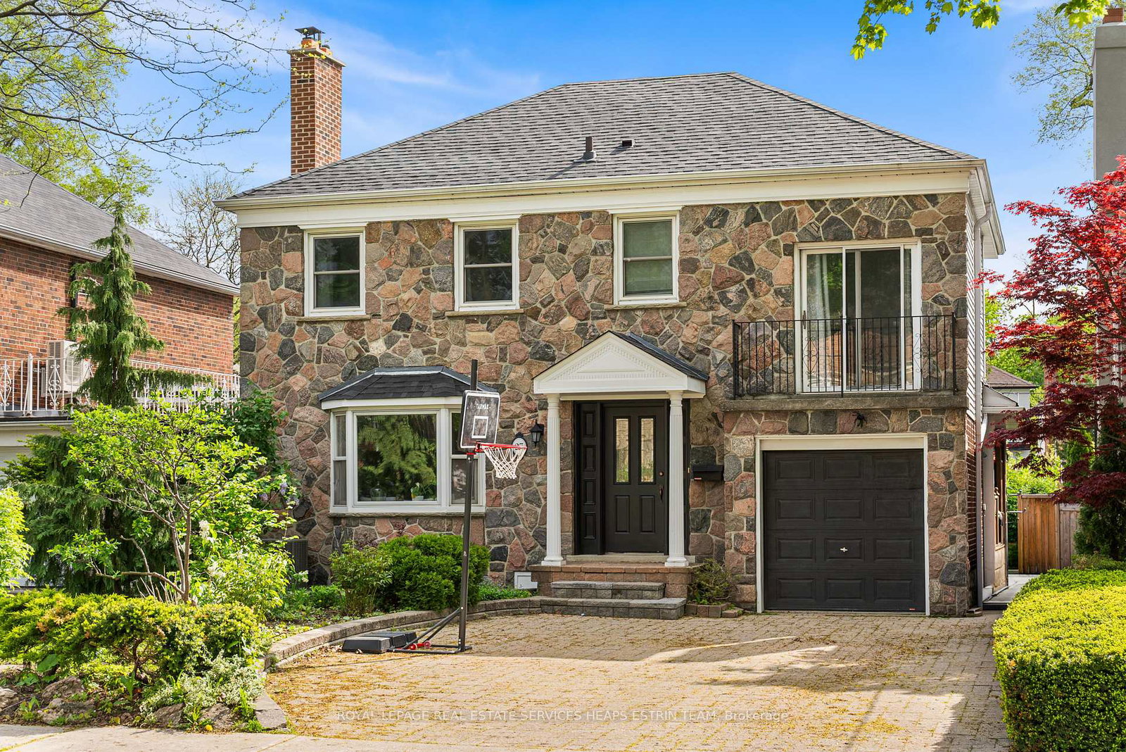 27-southlea-avenue-east-york-ontario-c13150254