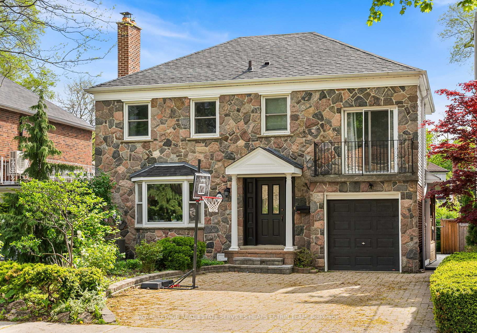 27-southlea-avenue-east-york-ontario-c13150254