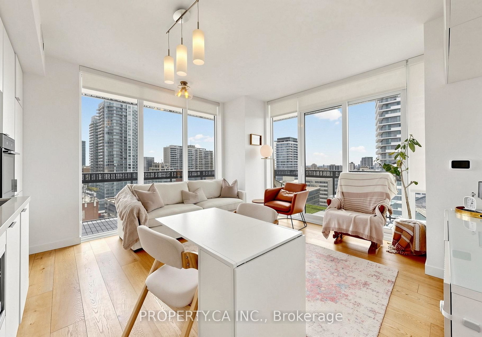 8-eglinton-avenue-e-toronto-ontario-c13150300