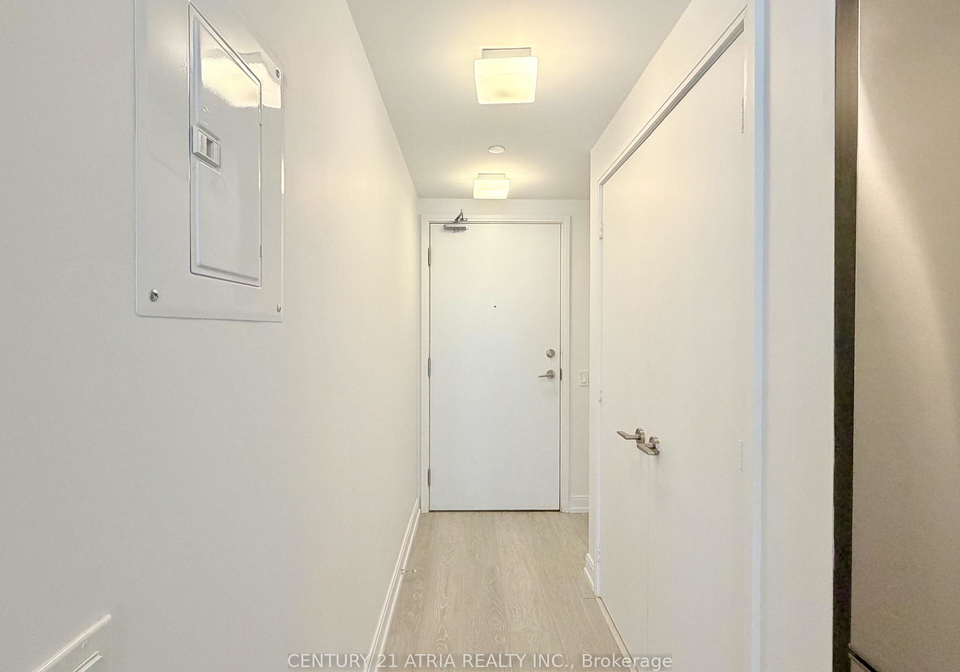 181-dundas-street-e-toronto-ontario-c13150460