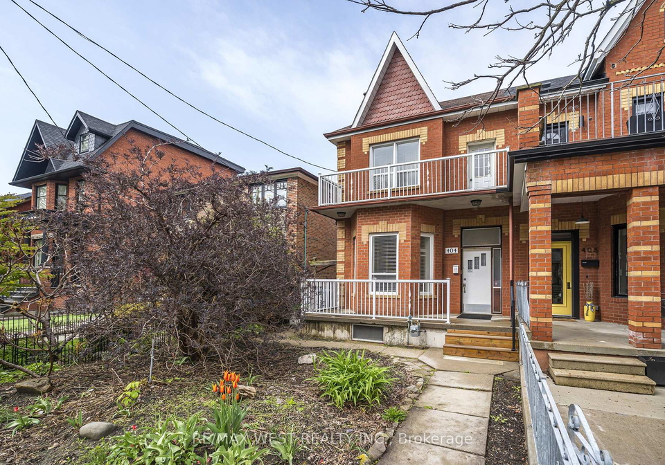 404-manning-avenue-toronto-ontario-c13150550